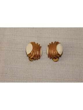 Vintage Clip On Costume Gold and Enamel White Earrings